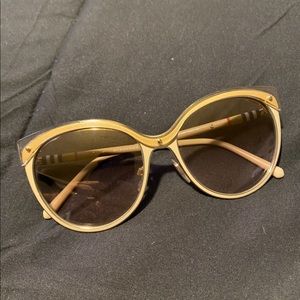 Burberry sunglasses